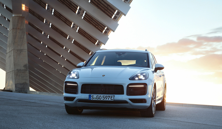 ポルシェ新型「カイエン Eハイブリッド」の予約受注を開始｜Porsche ギャラリー