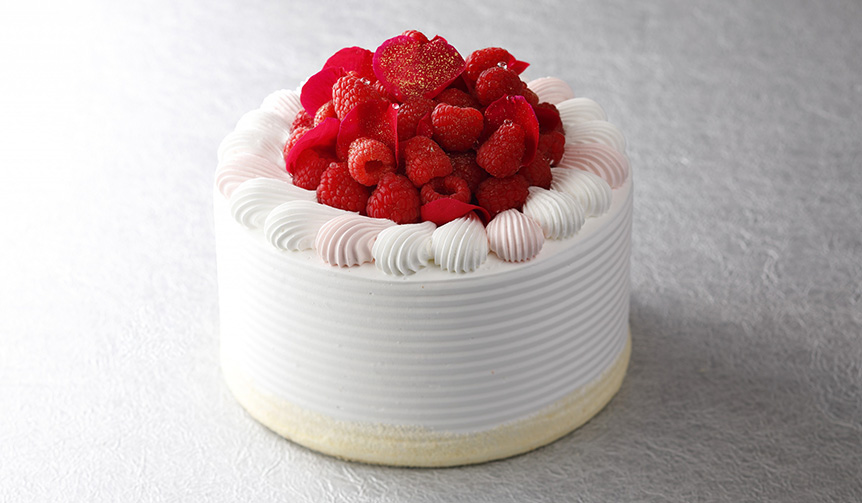 ピエール・エルメ・パリとコラボレーションしたクリスマスケーキ｜HOTEL NEW OTANI　ギャラリー