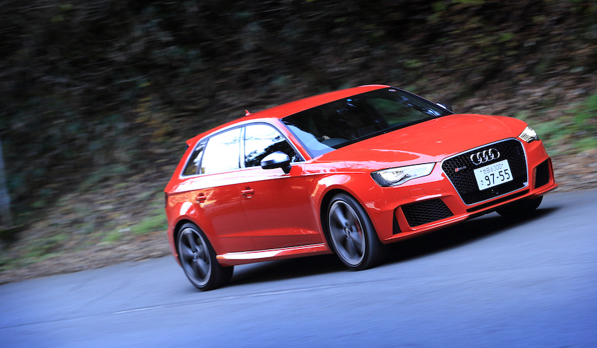 アウディ RS3 スポーツバックに試乗|Audi