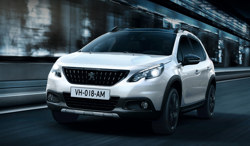ブラックで精悍さを強調するプジョー2008の特別モデル|Peugeot