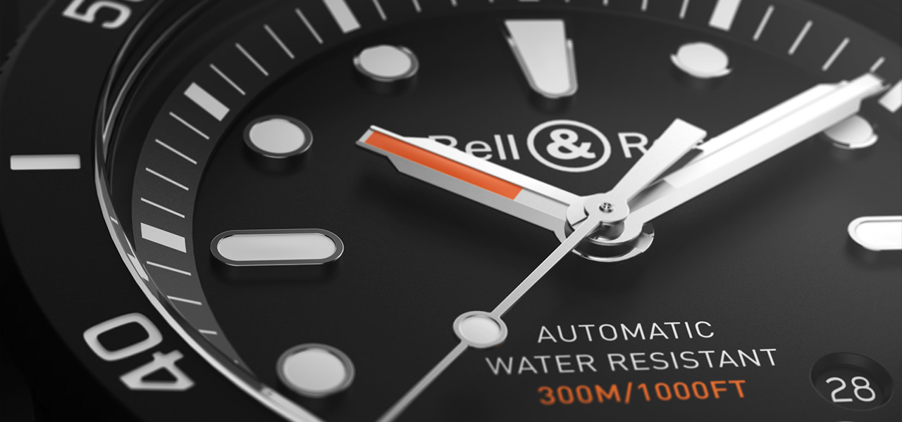 ベル&ロス自社開発のブラックハイテクセラミック製ダイバーズウオッチ|Bell & Ross