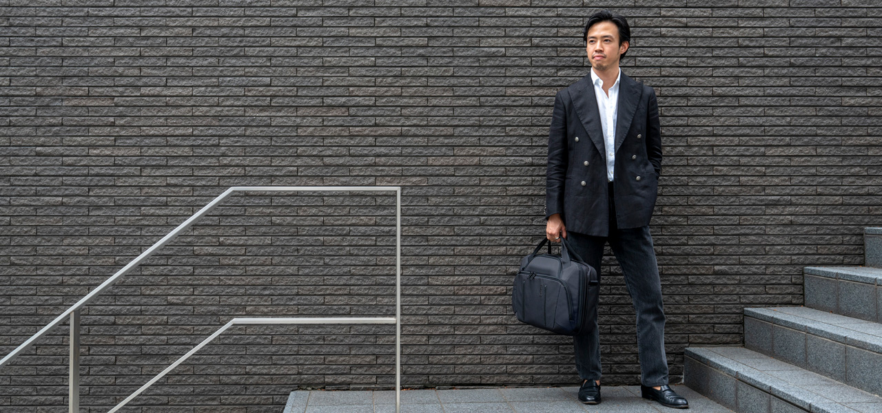 Thule Crossover 2 Laptop Bag 15.6” エストネーション　メンズバイヤー／中森博一さんの場合