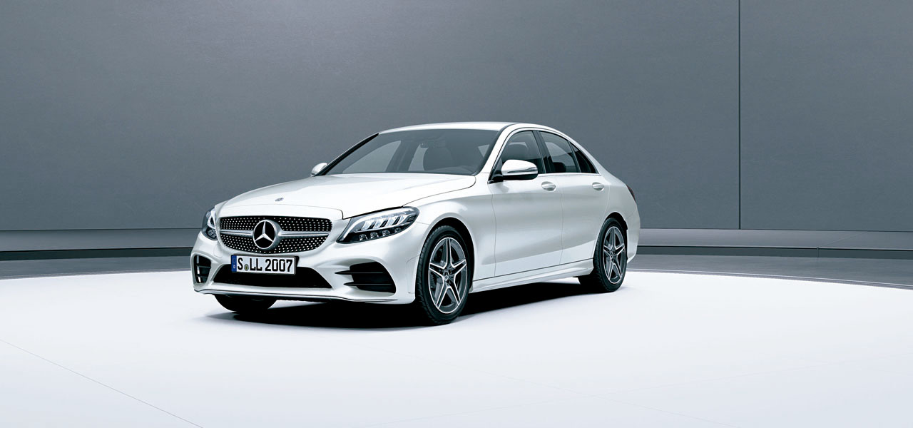 メルセデス「Cクラス セダン」にPHEVモデルを投入|Mercedes-Benz