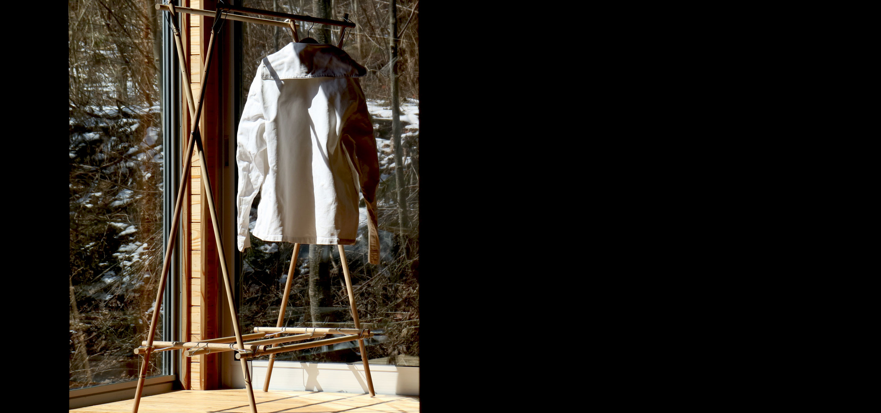 自分で作る楽しみを存分に味わえるハンガーラック|Chamber Orchestra