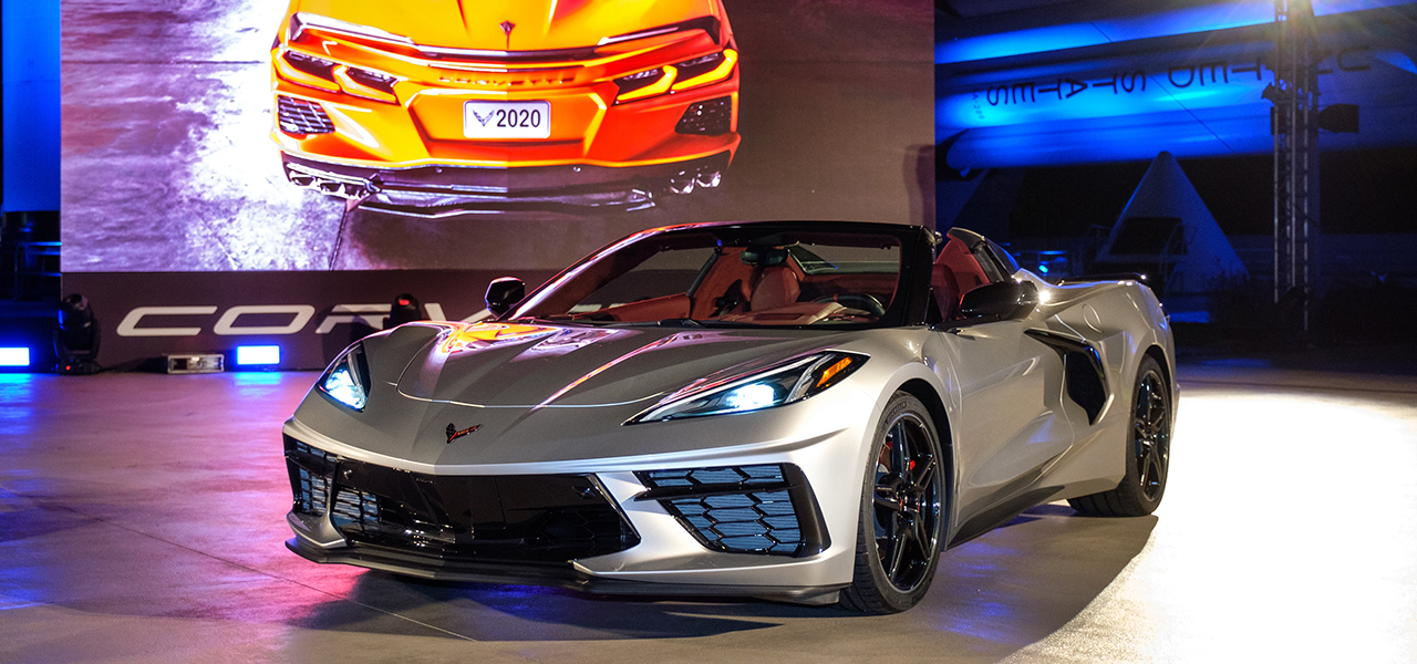ミドシップスポーツに生まれ変わった新生コルベットのコンバーチブルモデルがワールドプレミア| Chevrolet