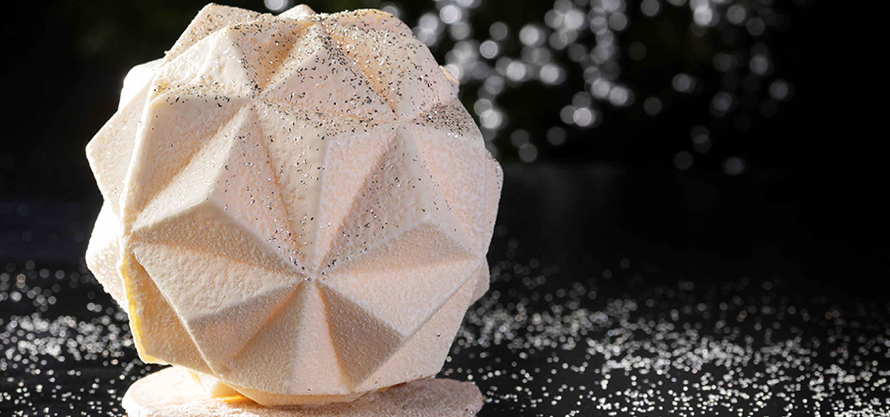 東京マリオットホテルで華やかな大人のクリスマスケーキを｜TOKYO MARRIOTT HOTEL