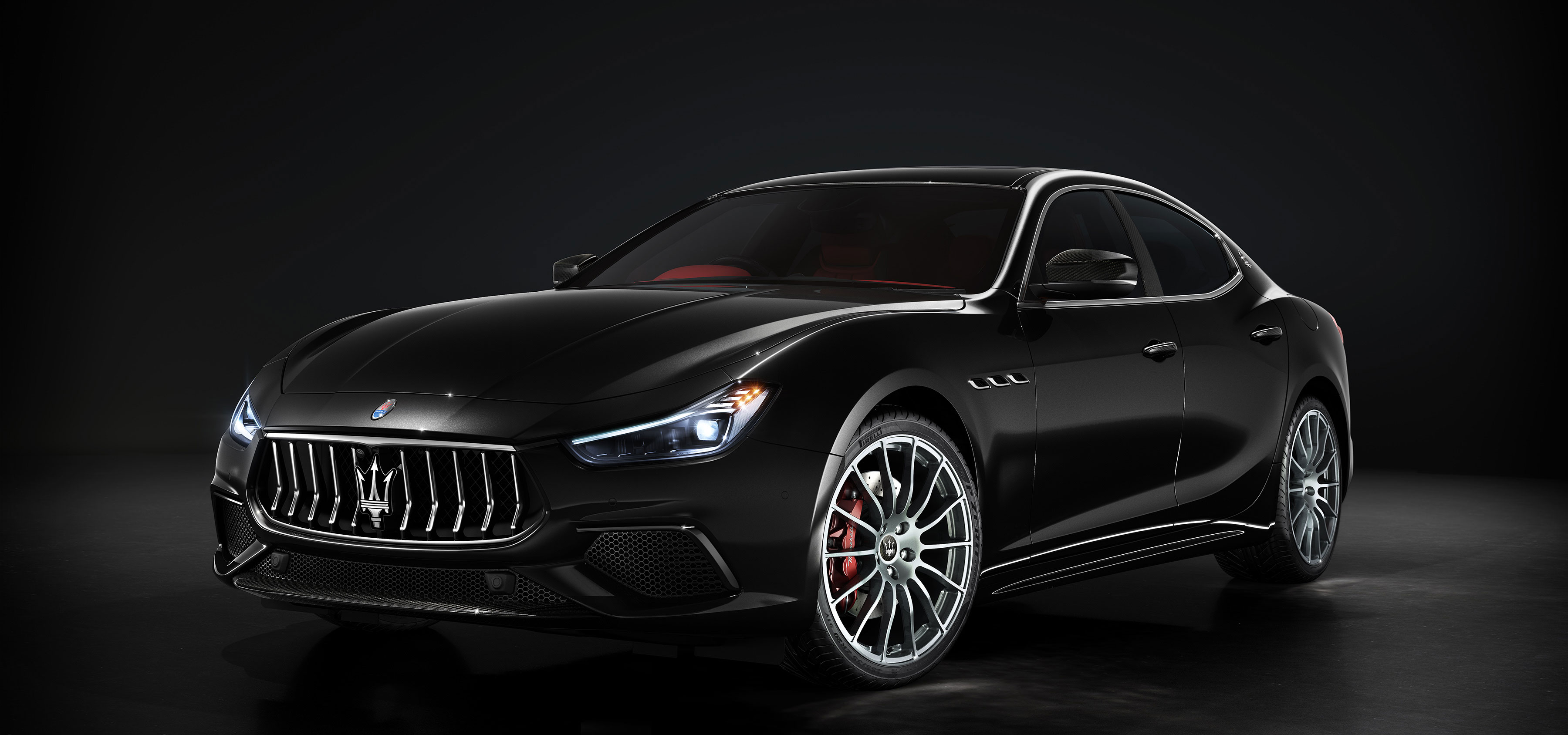 “反逆者”を意味するギブリの30台限定車｜Maserati