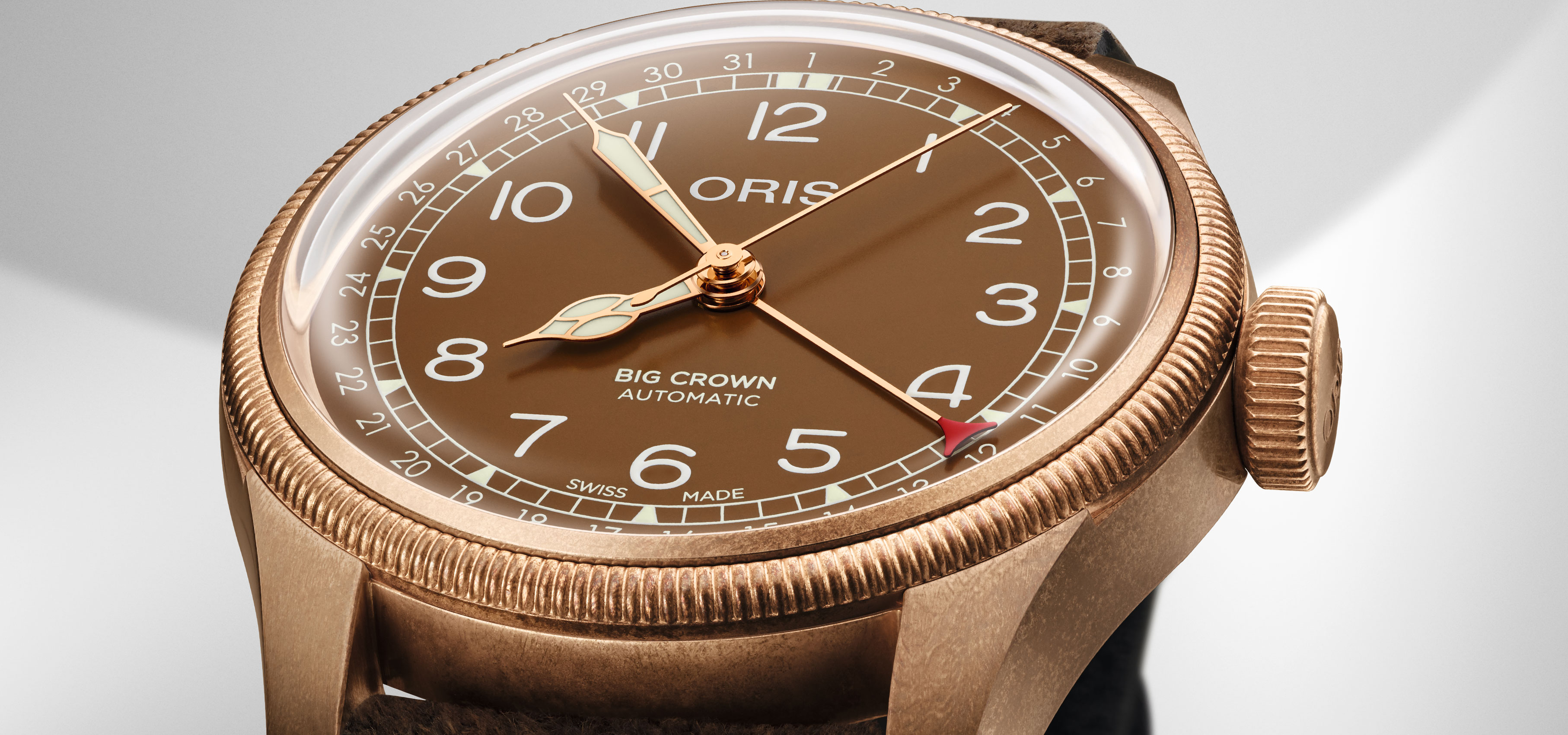 すべてにブロンズを採用した「オリス ビッグクラウン ブロンズ ポインターデイト」|ORIS