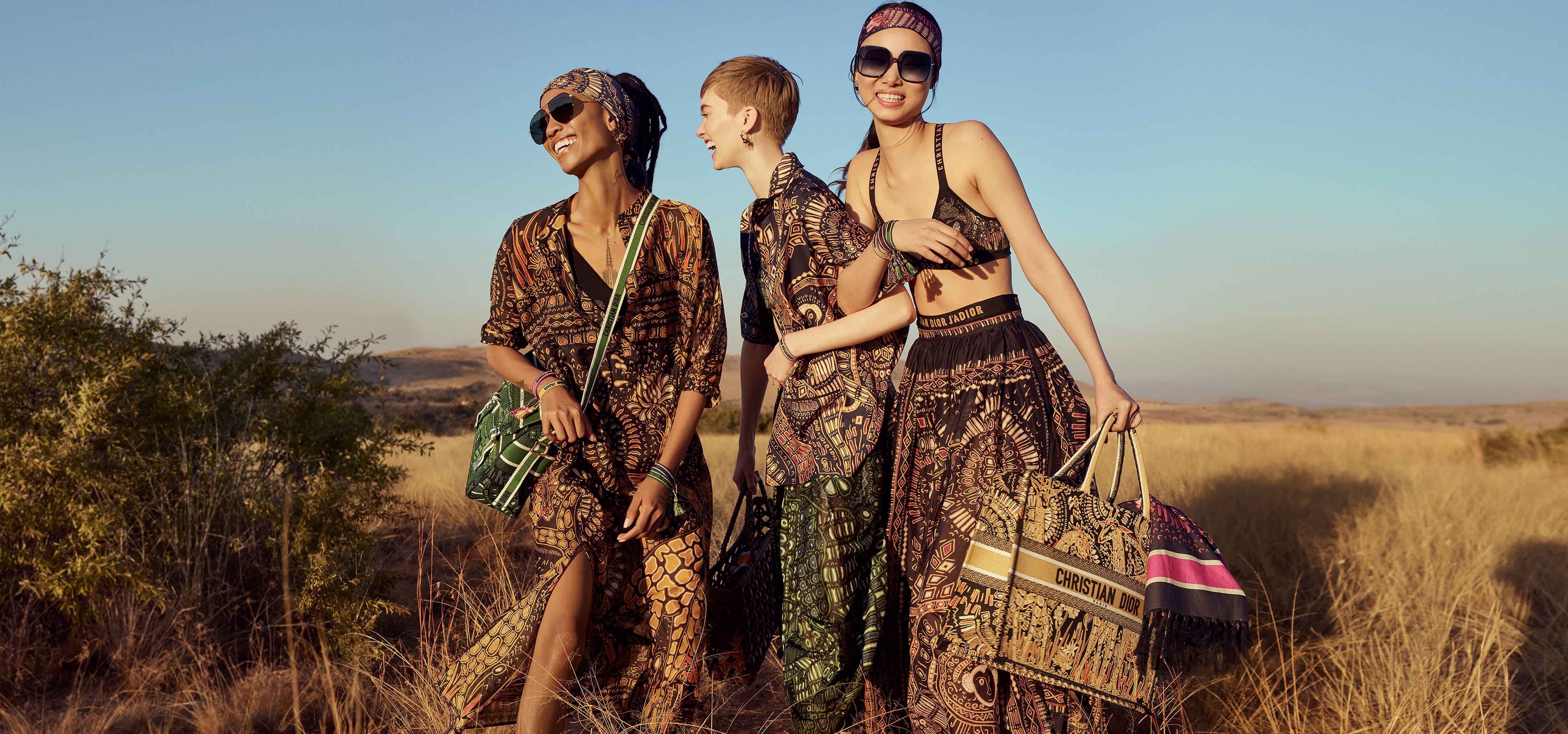 終わらない夏に想いを馳せて。“DIORIVIERA”カプセルコレクション|DIOR