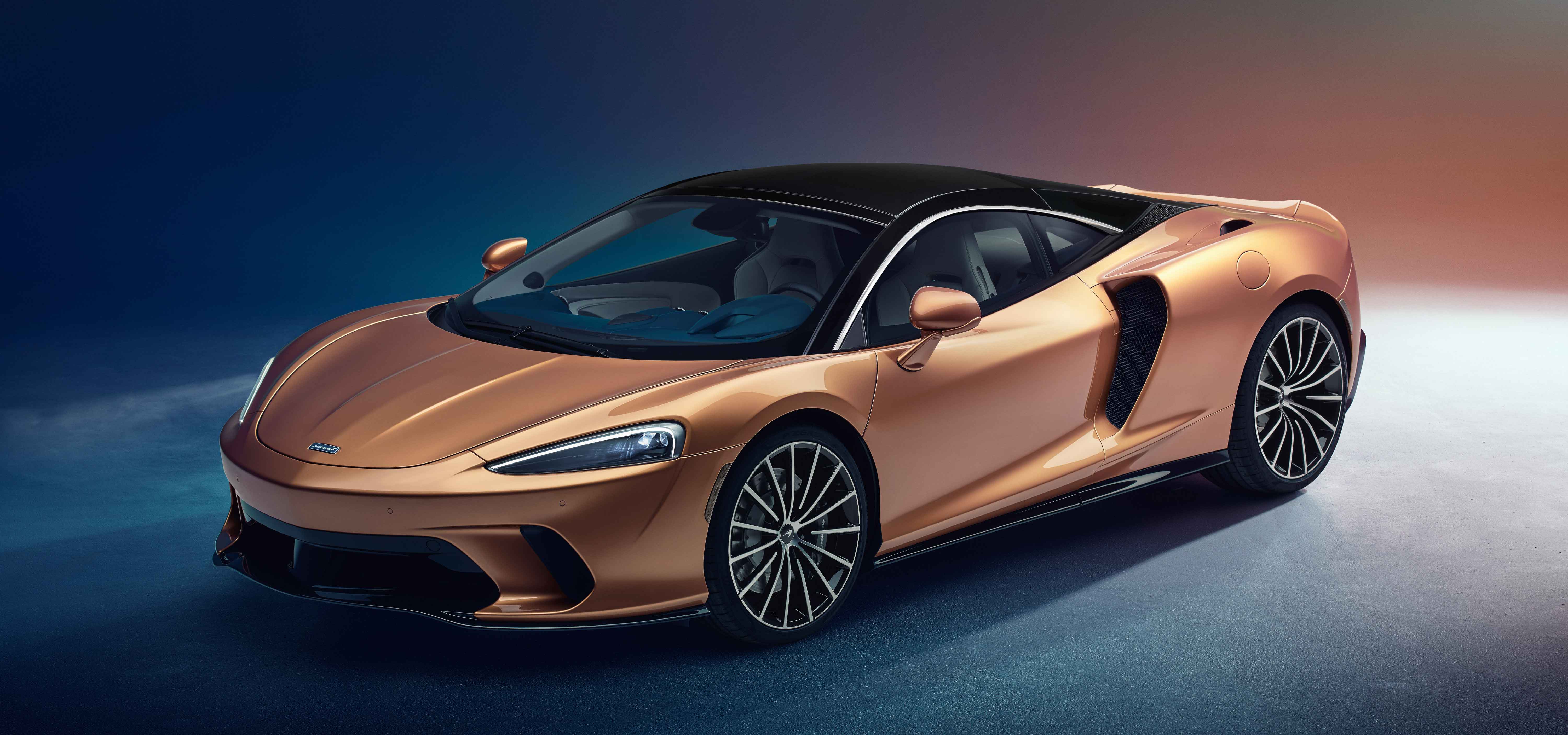 最新のマクラーレン2台が「東京オートサロン」に登場|Mclaren