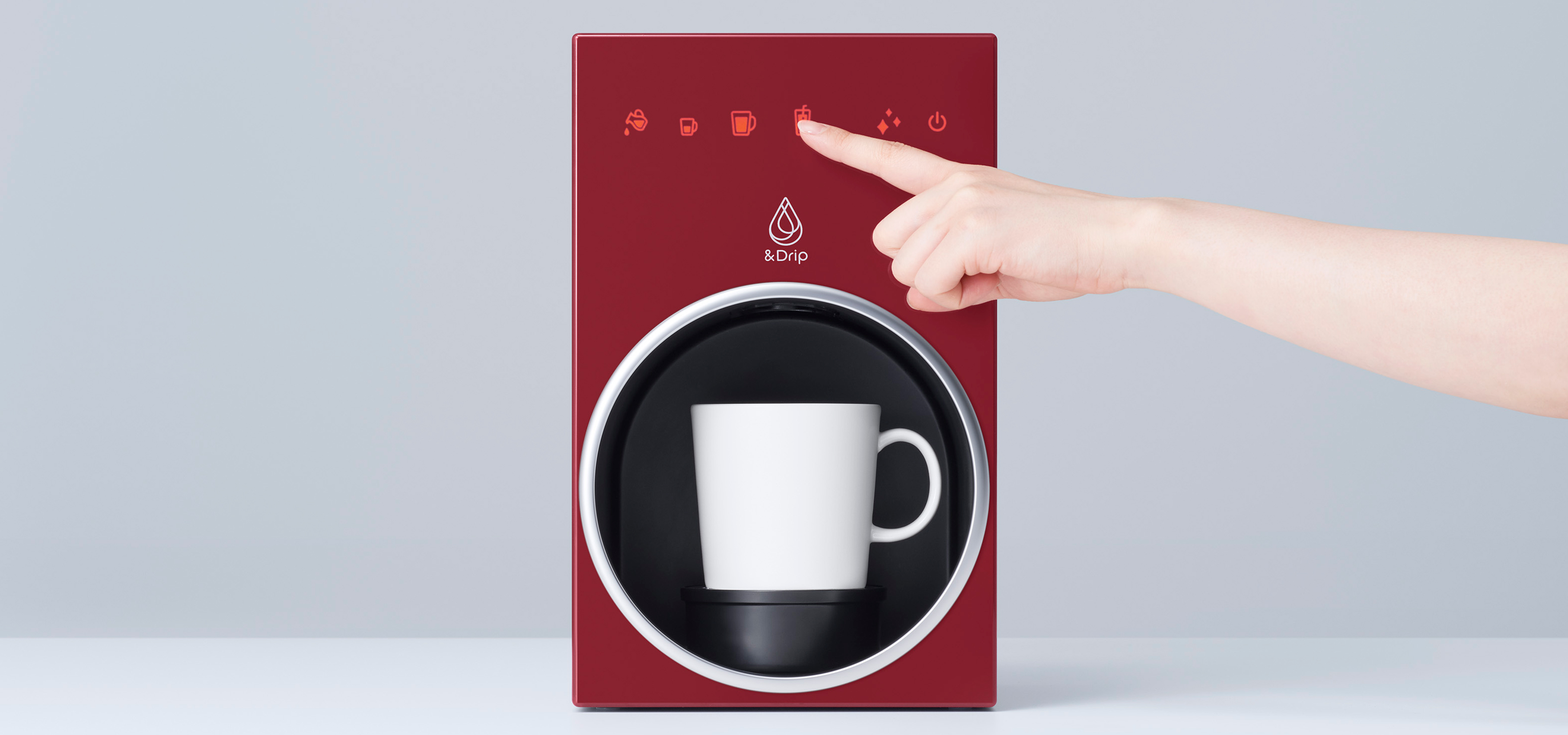 あのnendoがデザインを監修した、新たなカプセル式コーヒーメーカー「&Drip」｜Coca-Cola