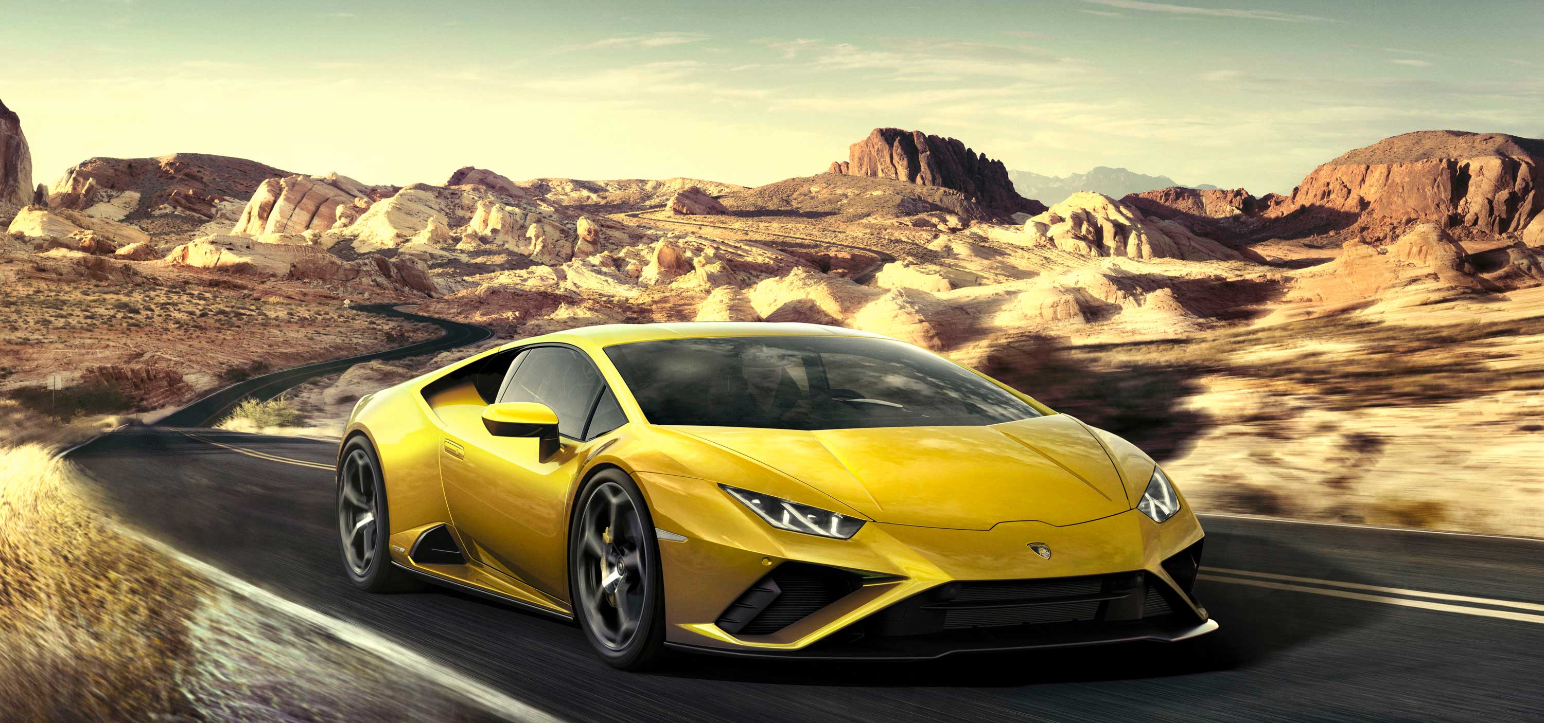 ランボルギーニ ウラカンに、ピュアなドライビングを楽しむための後輪駆動モデル「ウラカン EVO RWD」が登場｜Lamborghini