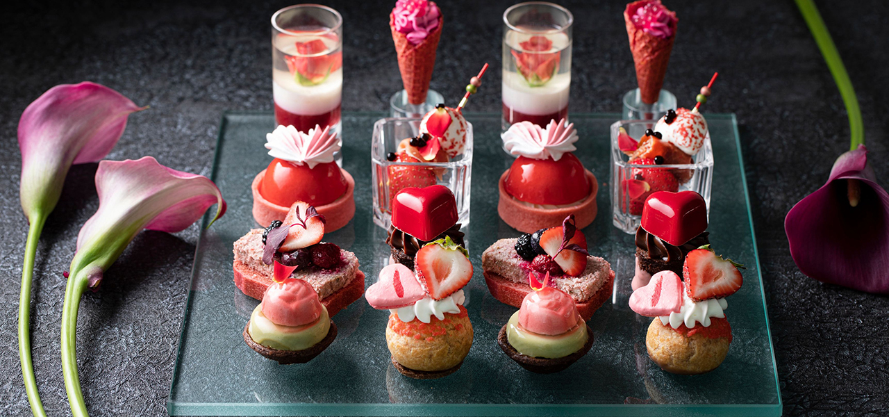 いちごとハートたっぷりのアフタヌーンティー｜CONRAD TOKYO