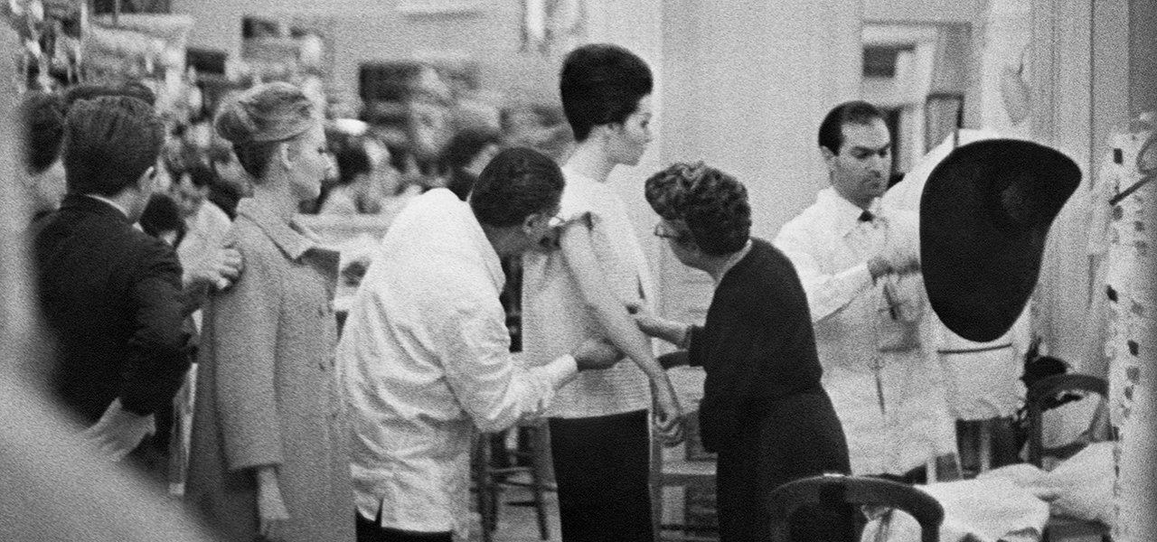 バレンシアガが52年ぶりにオートクチュールコレクション再開|BALENCIAGA