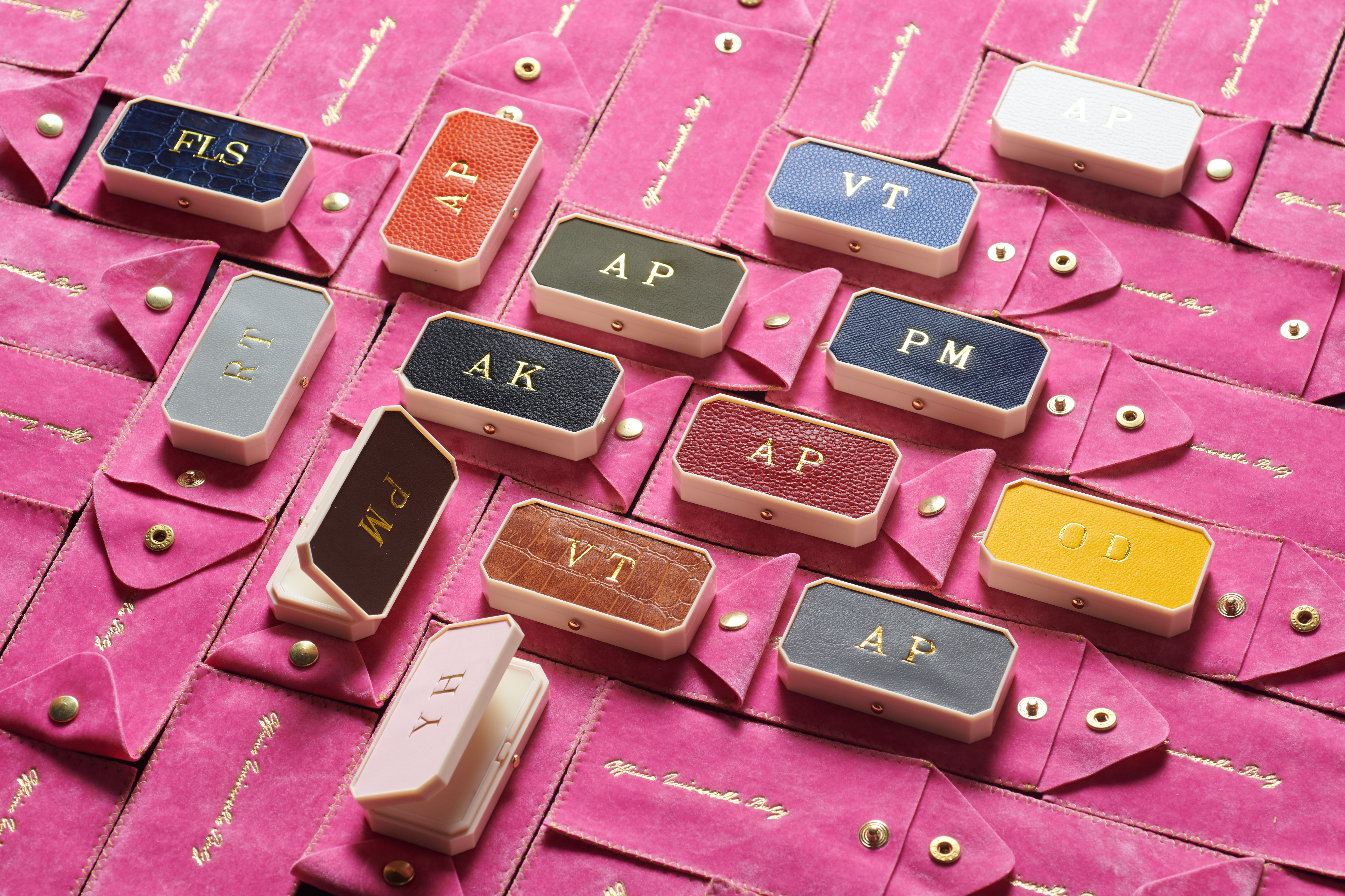 ビュリーのリップバーム「ボーム・デ・ミューズ」に新色登場｜Officine Universelle Buly