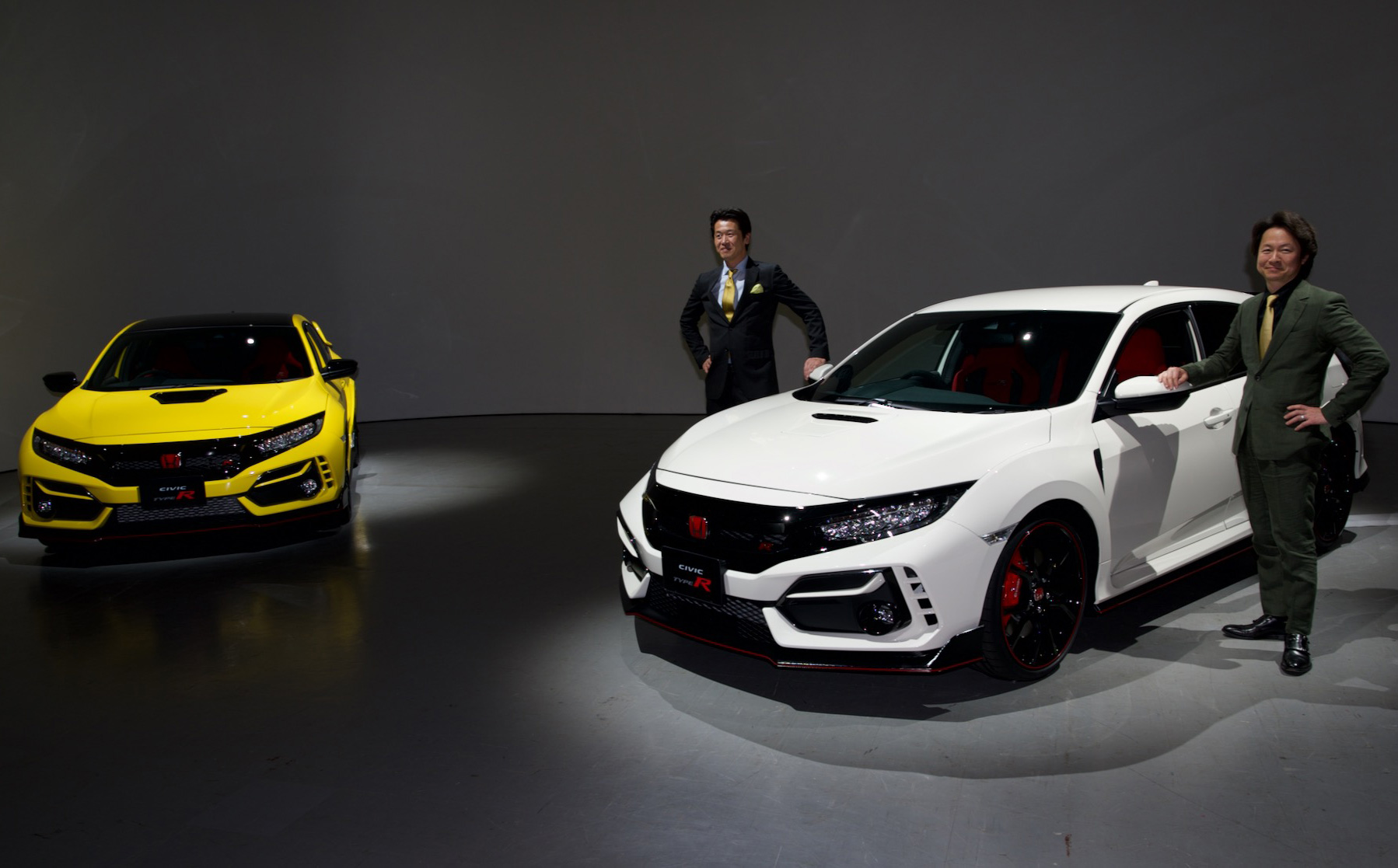 シビック タイプRがマイナーチェンジで戦闘力アップ|Honda