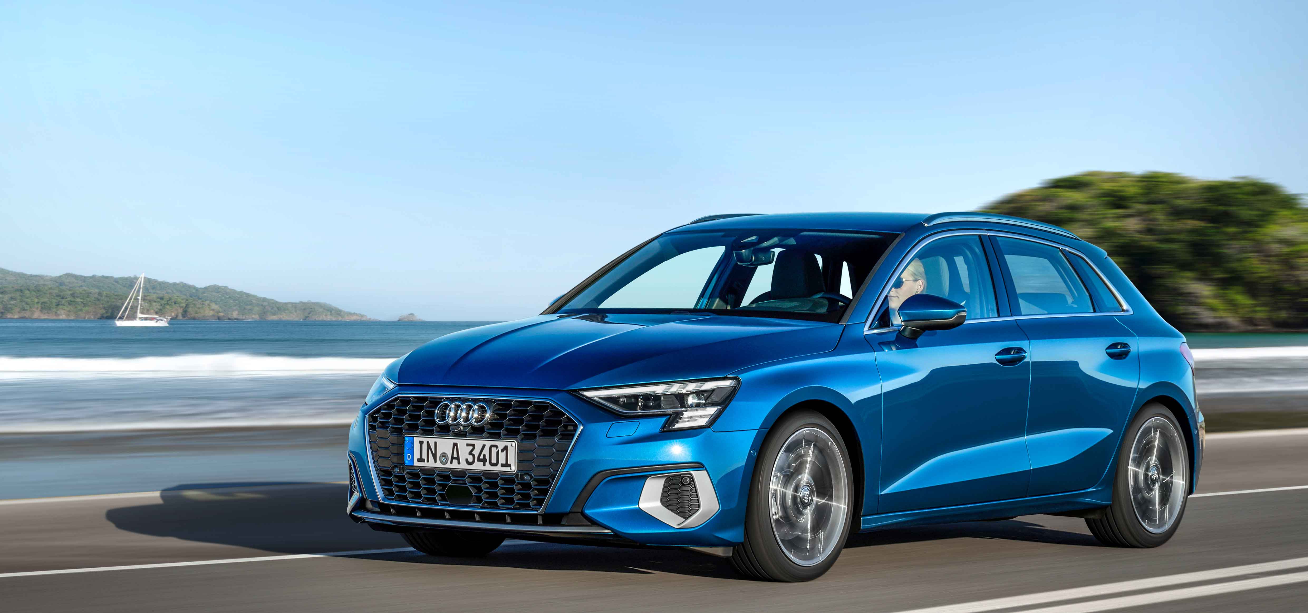 プレミアムコンパクトセグメントの礎を築いたA3の最新モデルがワールドプレミア|Audi