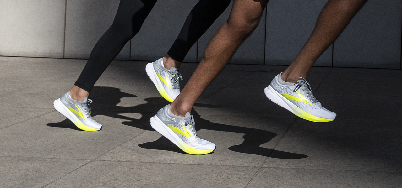 世界のトップランナーに寄り添うランニングシューズ「HYPERION ELITE」|BROOKS
