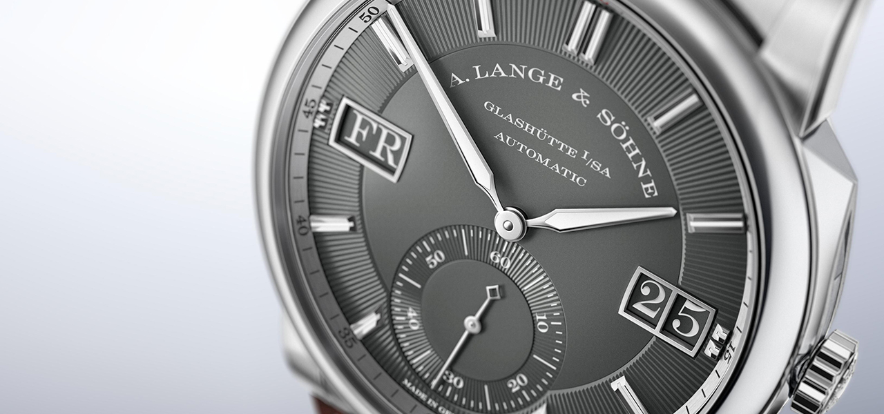 A.ランゲ&ゾーネのスポーティモデル「オデュッセウス」に18KWGモデルが初登場|A. LANGE & SÖHNE