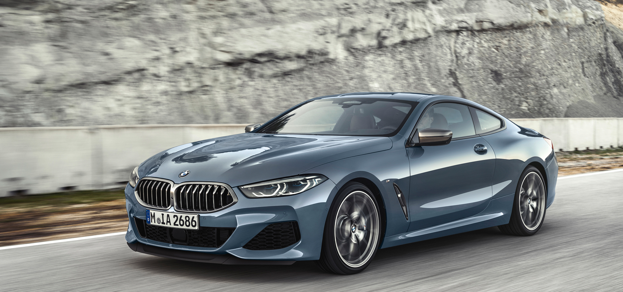 BMW、最上級クーペモデルの8シリーズに、3リッター直列6気筒ガソリンモデルを追加|BMW