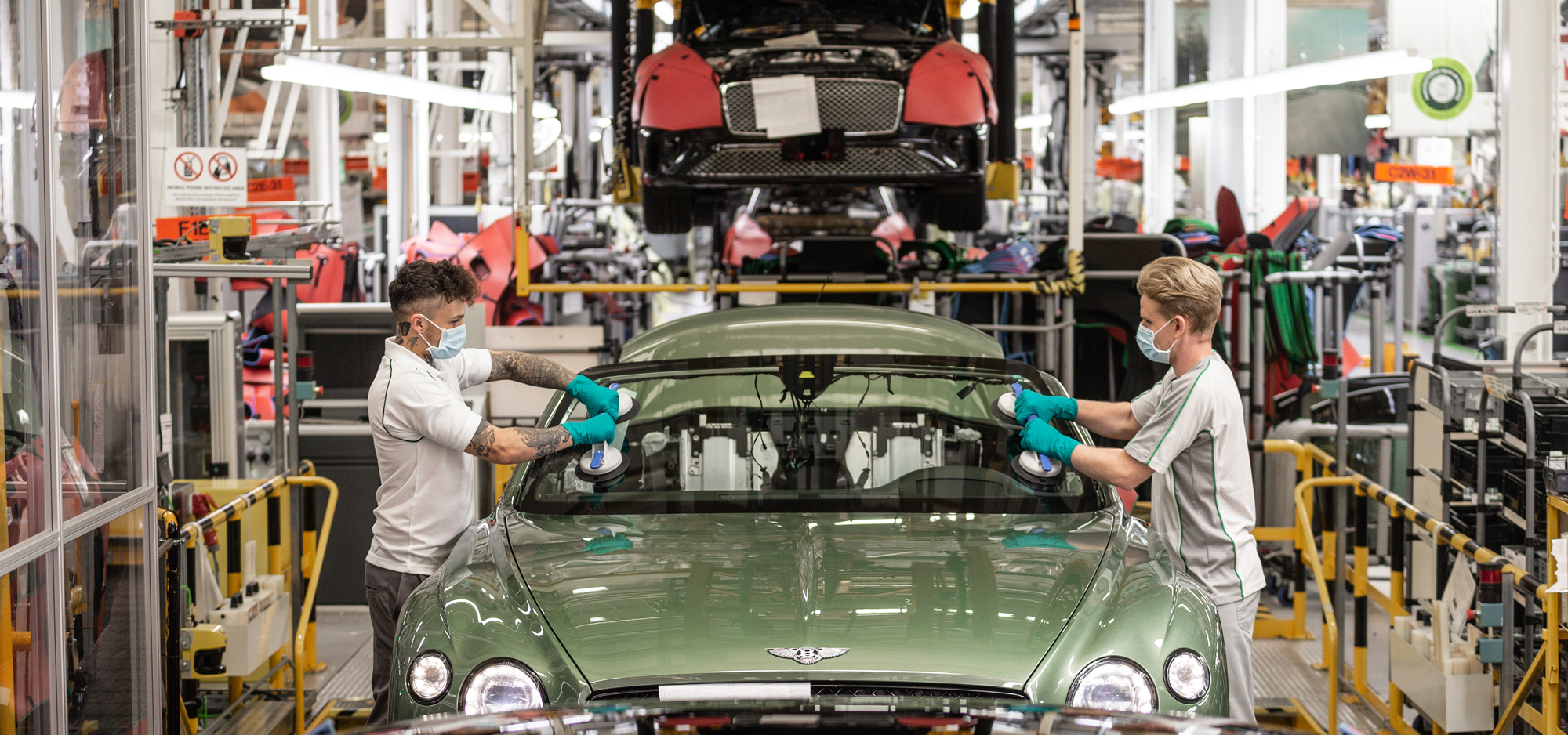 ベントレーが5月11日から生産再開するための今後の指針を発表|Bentley