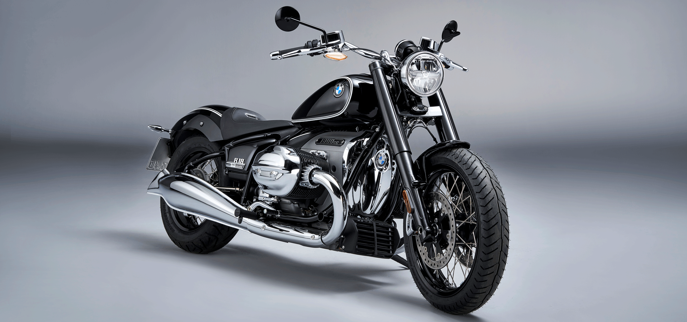 BMWが史上最強のボクサーエンジンを搭載した新型R18発表|BMW