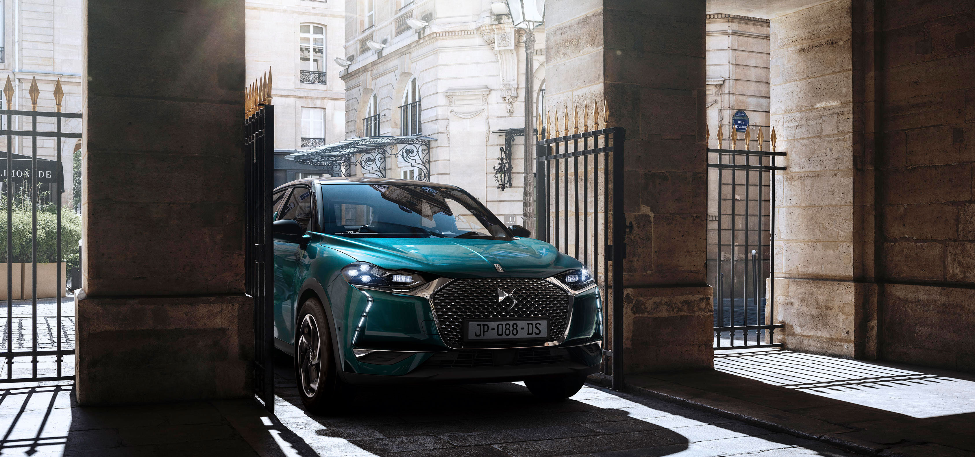 DS3クロスバックに最上級インテリアオプション「オペラ」導入｜DS