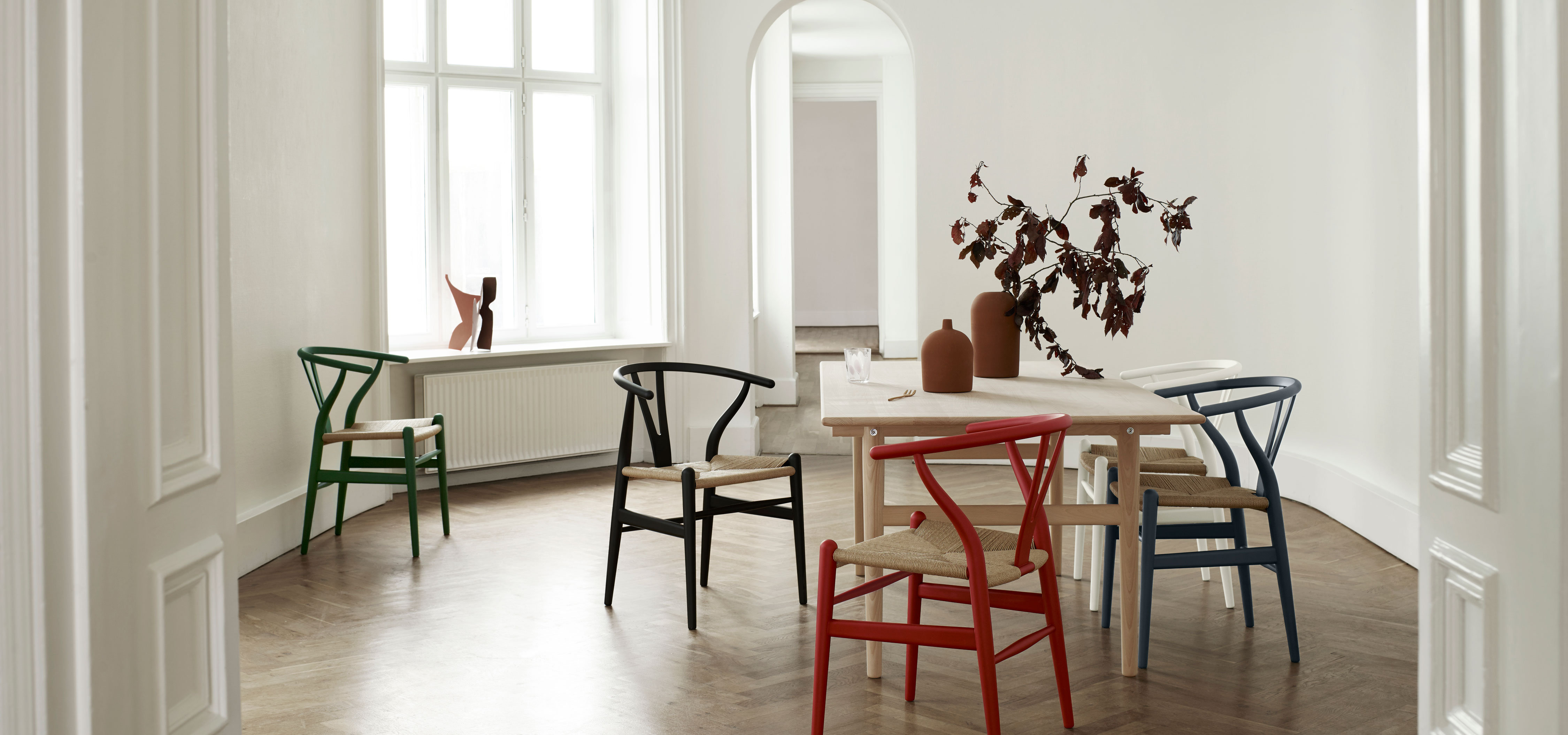 Yチェア発売70周年。新仕様のマットカラー「CH24 SOFT」が期間限定で発売|CARL HANSEN & SØN