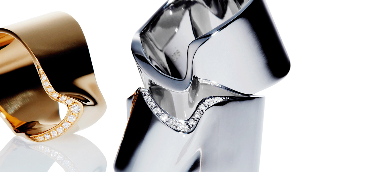 歪んだ一瞬を映し出した” 唯一無二のかたち”。CORE JEWELSの新作リングコレクション｜CORE JEWELS