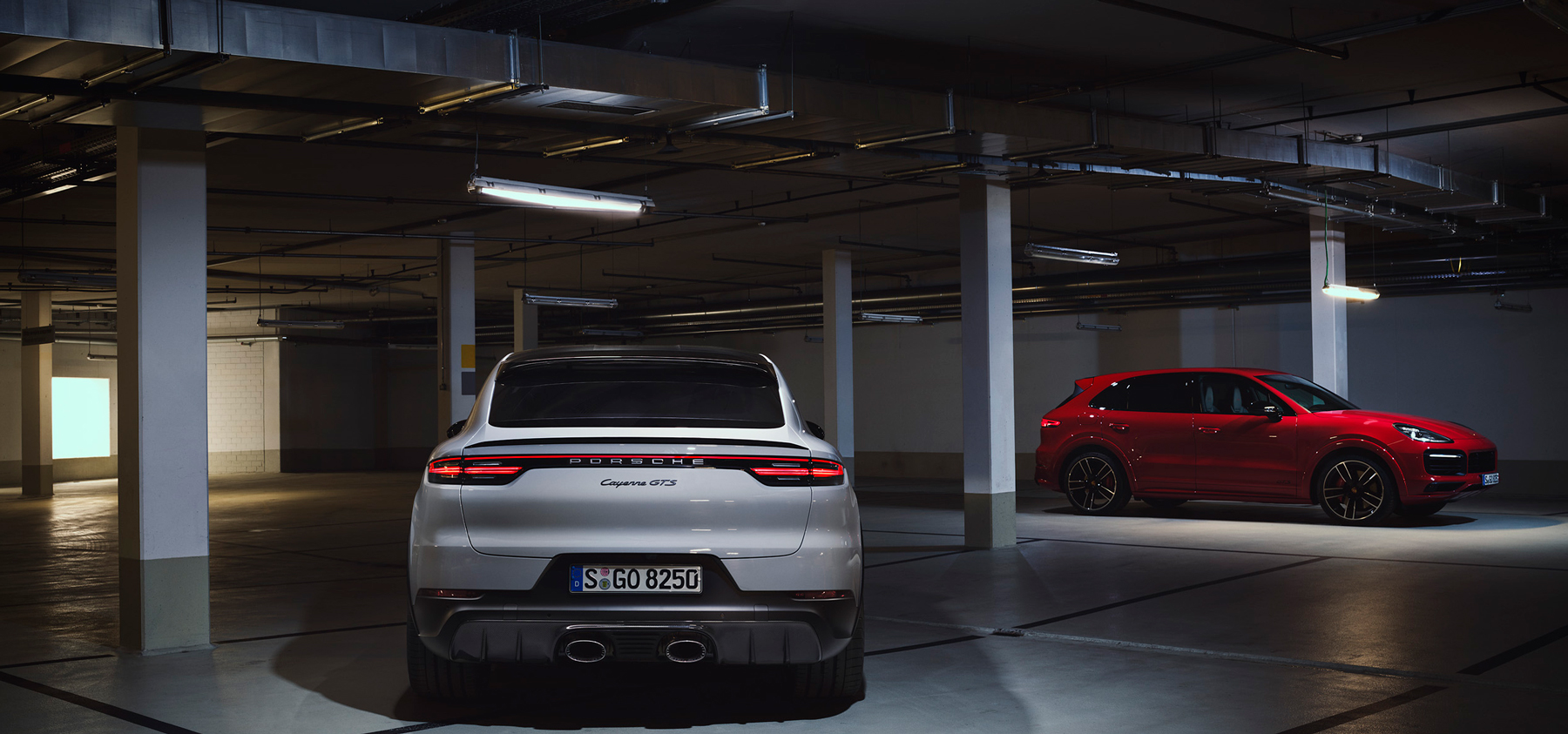 ポルシェ、8気筒エンジンを搭載した新型カイエンGTSを発売｜Porsche