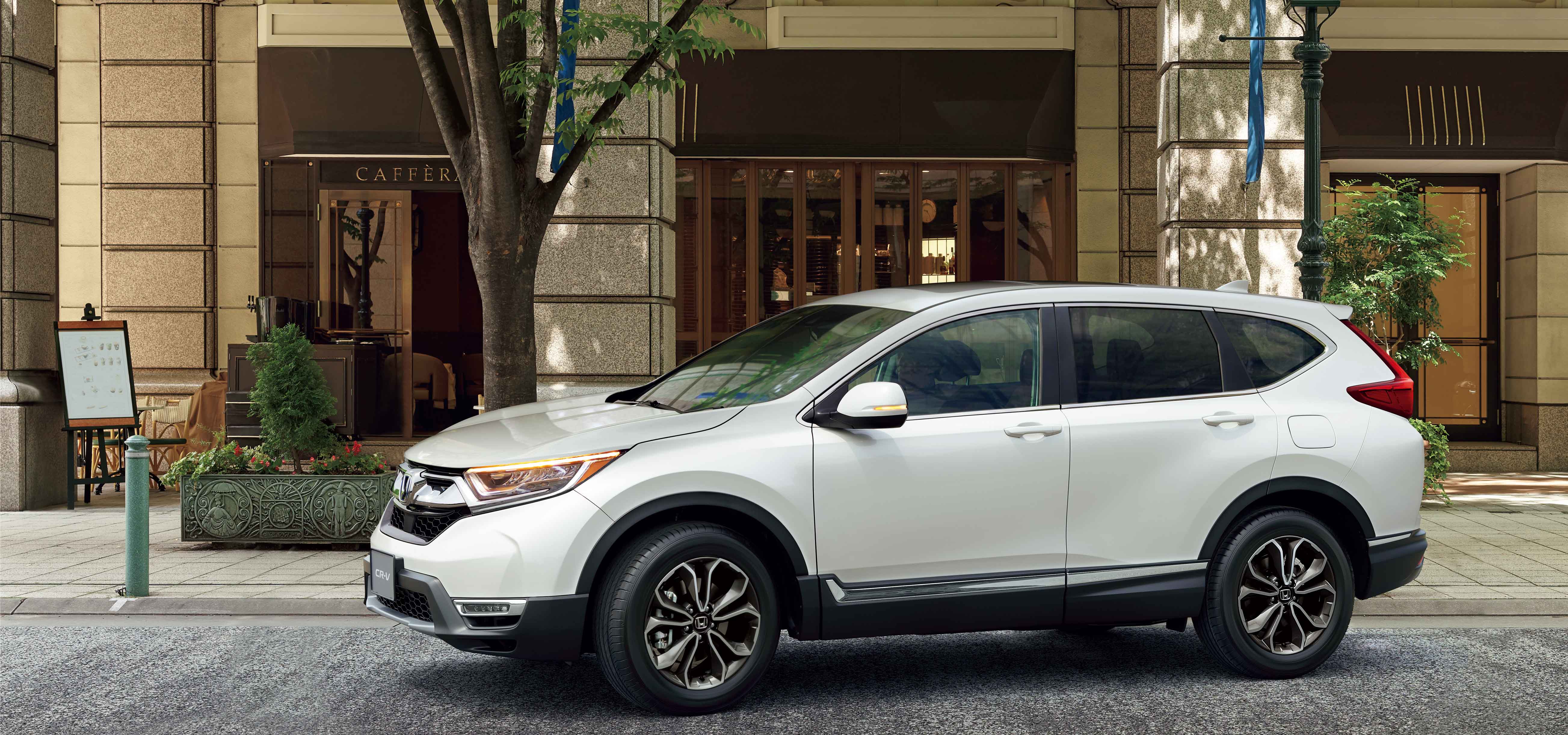 ホンダ「CR-V」がマイナーチェンジ　最上級ブラックエディション登場｜HONDA