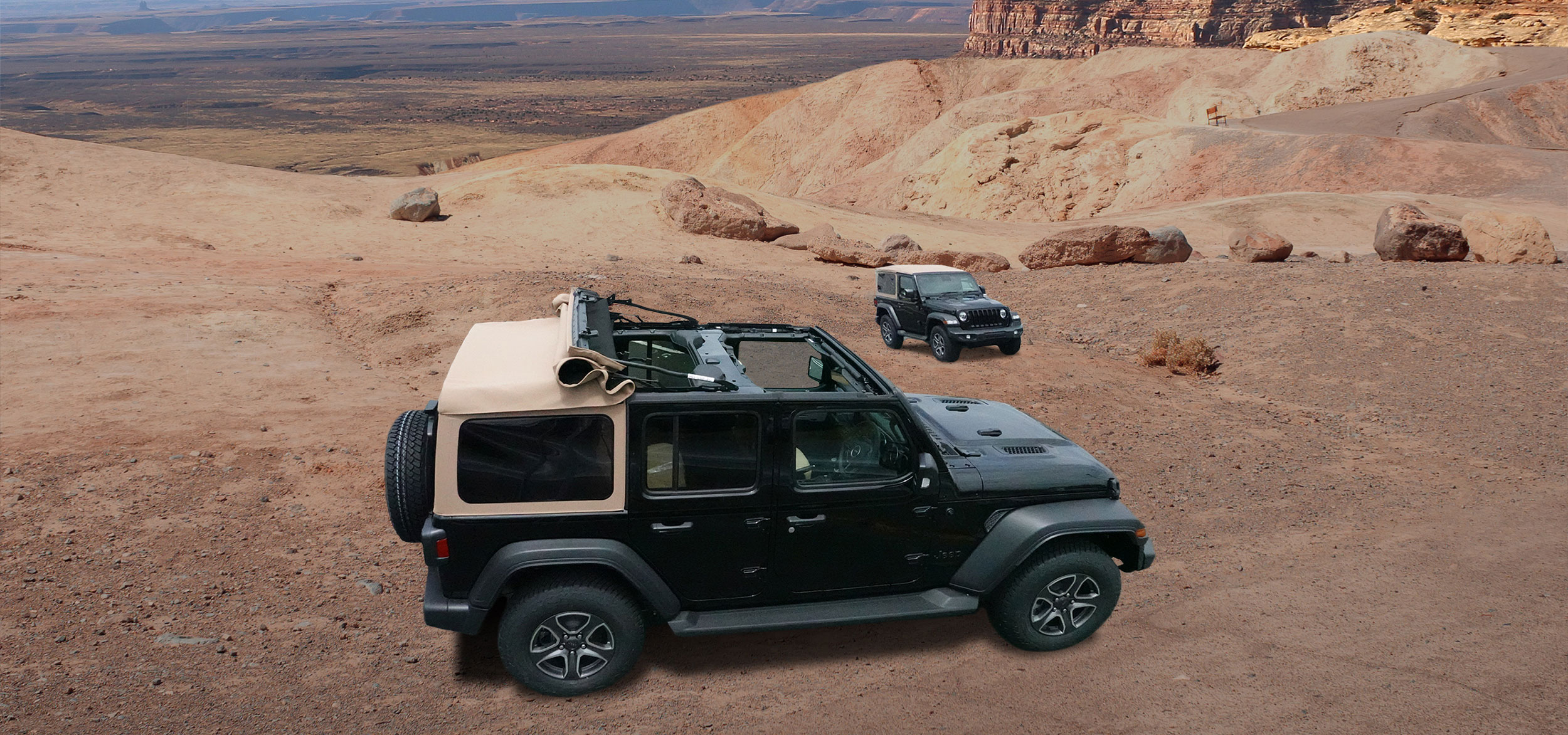 ジープ ラングラーに黒いボディに茶色のソフトトップを組み合わせた限定車|Jeep