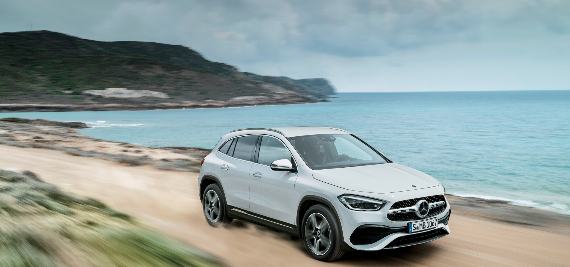 メルセデス･ベンツのコンパクトSUV「GLA」がフルモデルチェンジ｜ Mercedes Benz