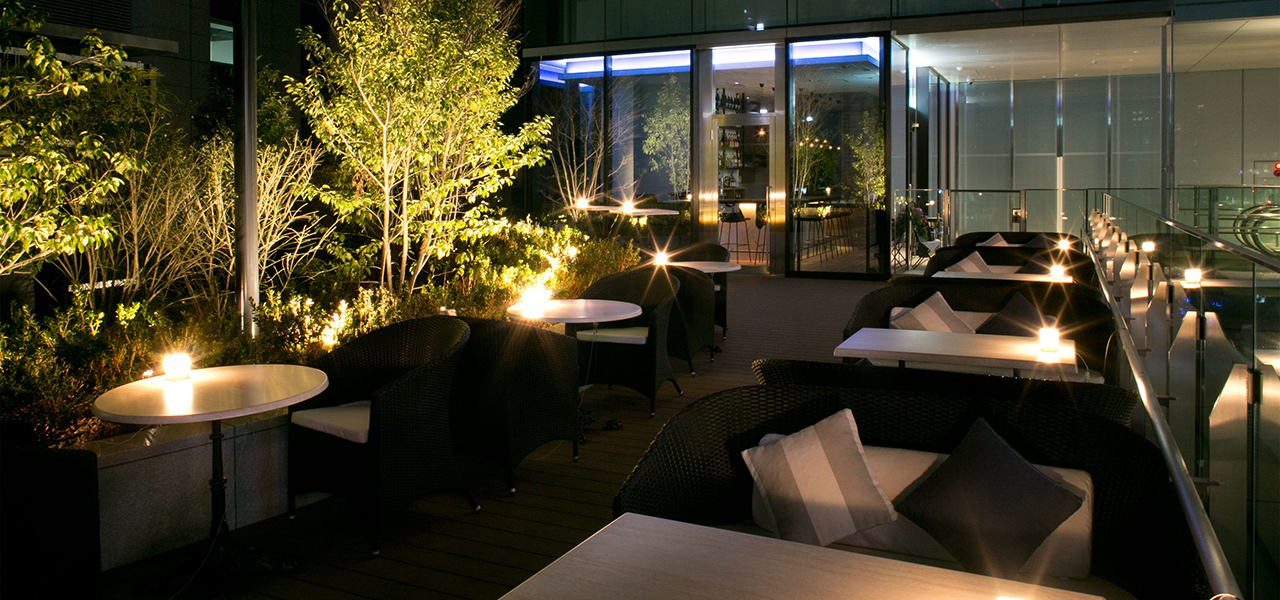 サラベス東京店の開放的なテラス席で楽しむ「SUMMER BEER TERRACE」｜Sarabeth's