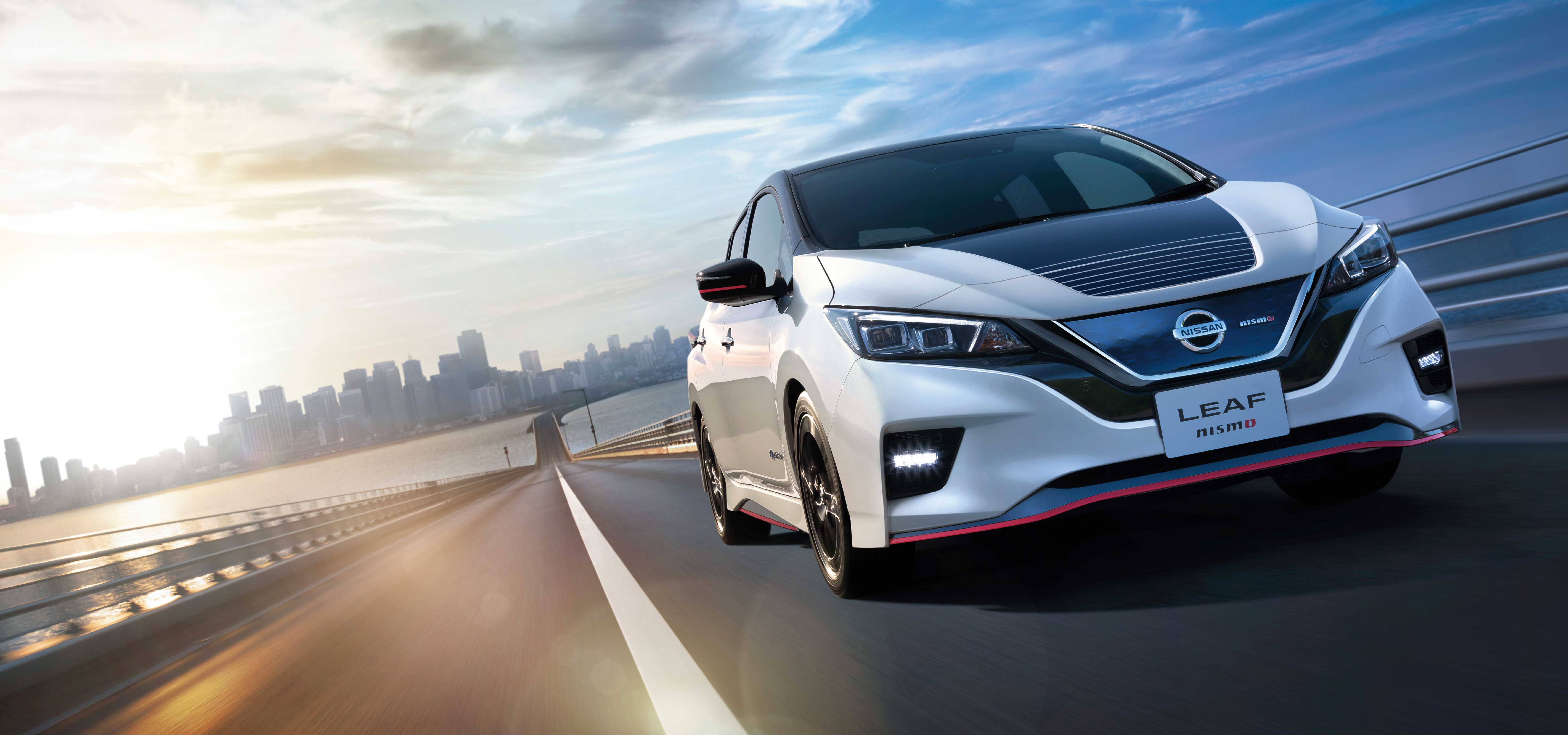 より走りに磨きがかけられたリーフ ニスモが登場｜Nissan