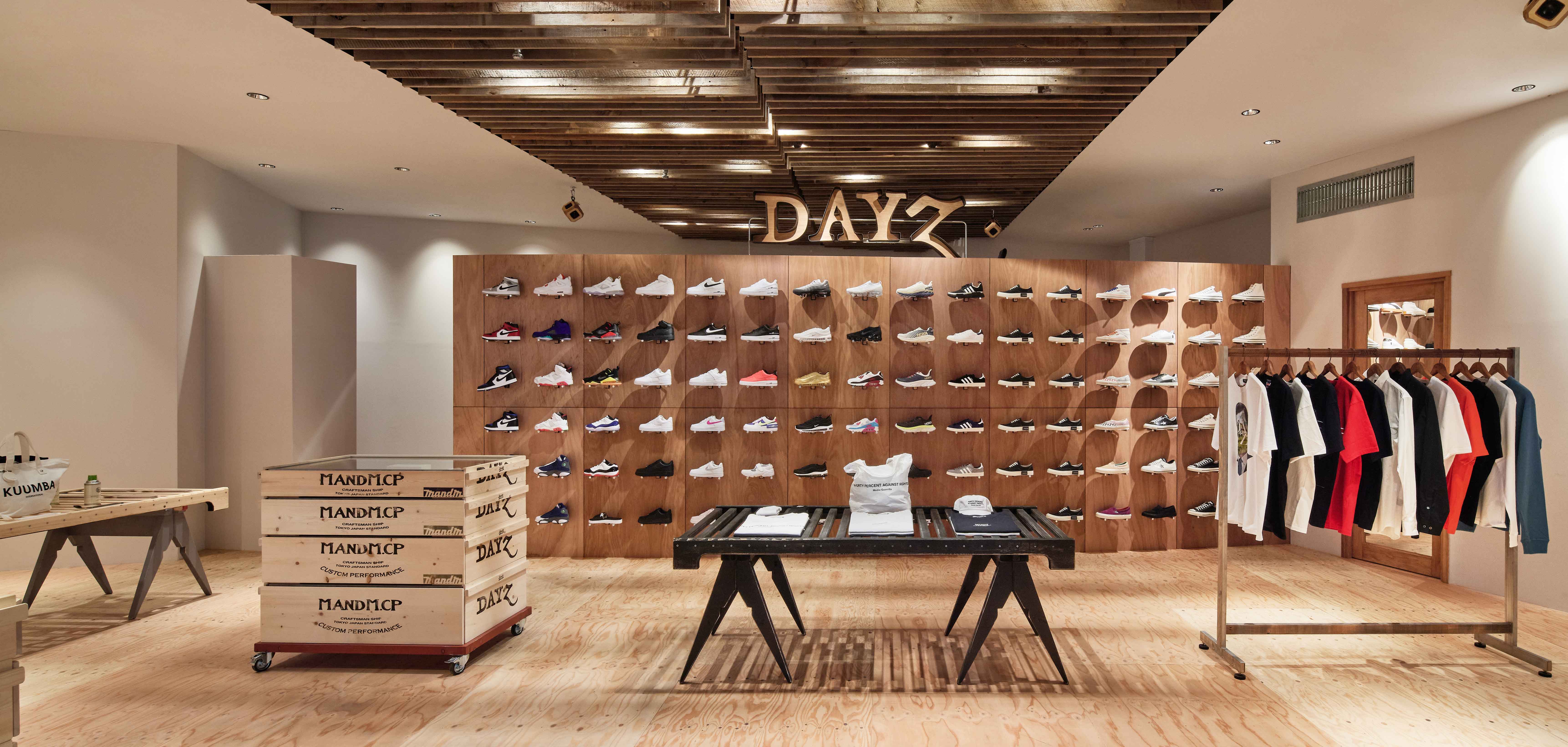 渡辺真史が手掛けるストリート&スニーカーのセレクトショップ「DAYＺ」｜DAYZ