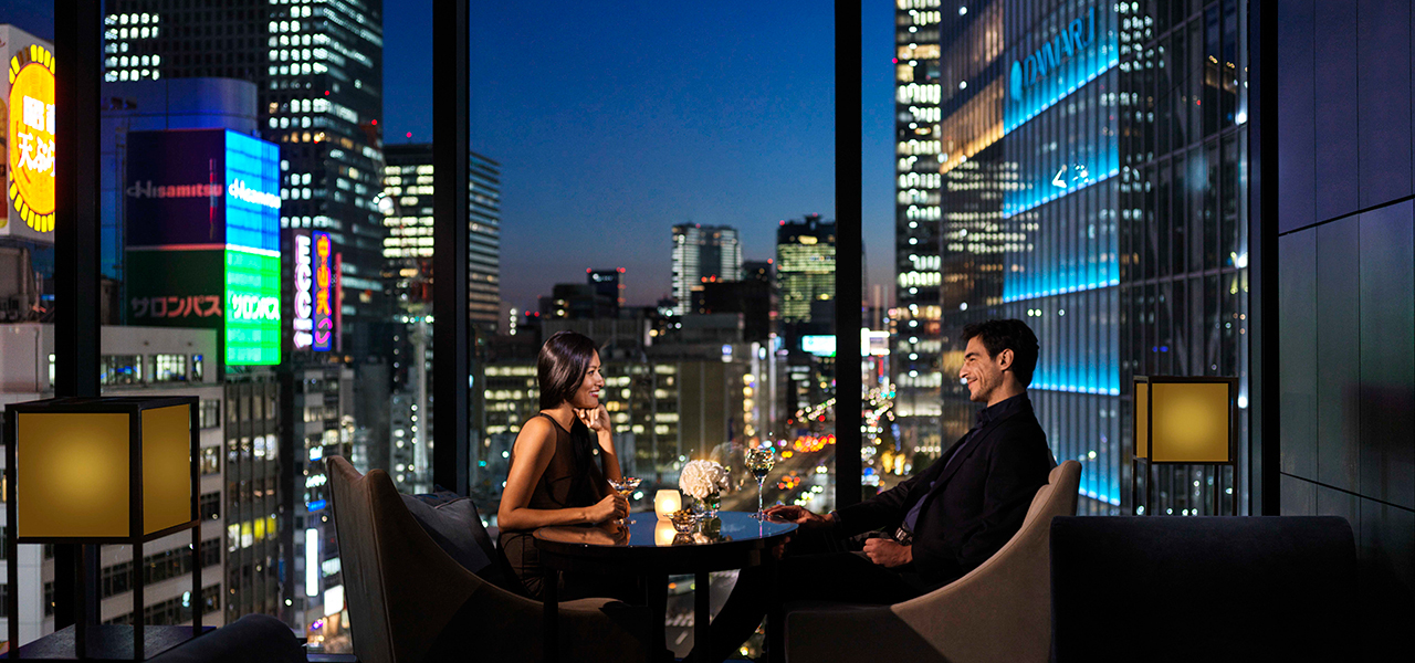丸の内でバカンス！　オークウッドプレミア東京で夏の特別キャンペーン開催｜TRAVEL