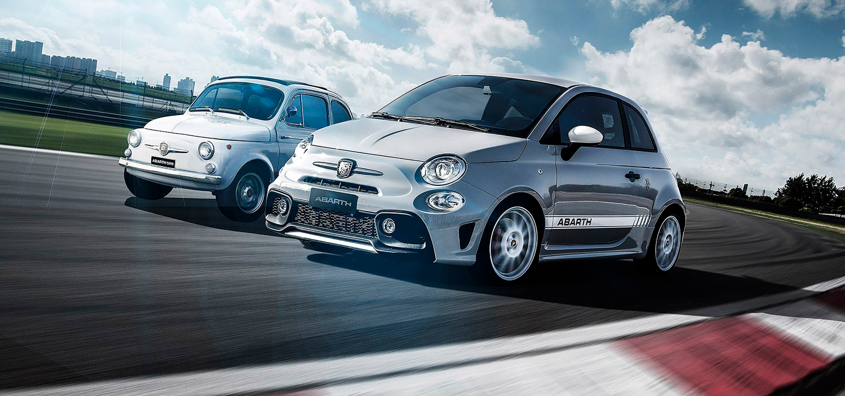 アバルト、往年の「595 SS」にオマージュを捧げる限定車「エッセエッセ」を発売|Abarth