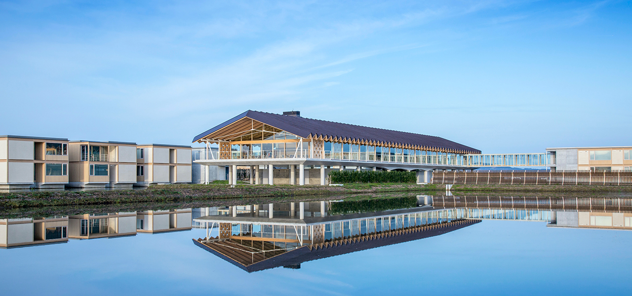 スイデンテラスが「晴耕雨読の時を過ごす、田んぼに浮かぶホテル」へとリニューアル｜TRAVEL