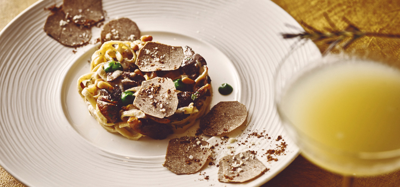 秋の味覚を存分に楽しむカクテルペアリングコース|THE STRINGS BY INTERCONTINENTAL TOKYO