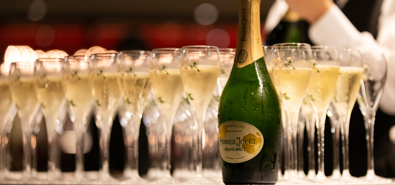 ペリエ ジュエをフリーフローで愉しむ優雅な休日ブランチ｜Perrier-Jouët