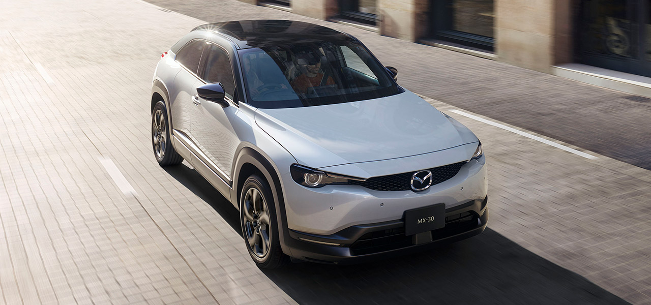 マツダ、新型クロスオーバーSUV「MX-30」を発表|Mazda