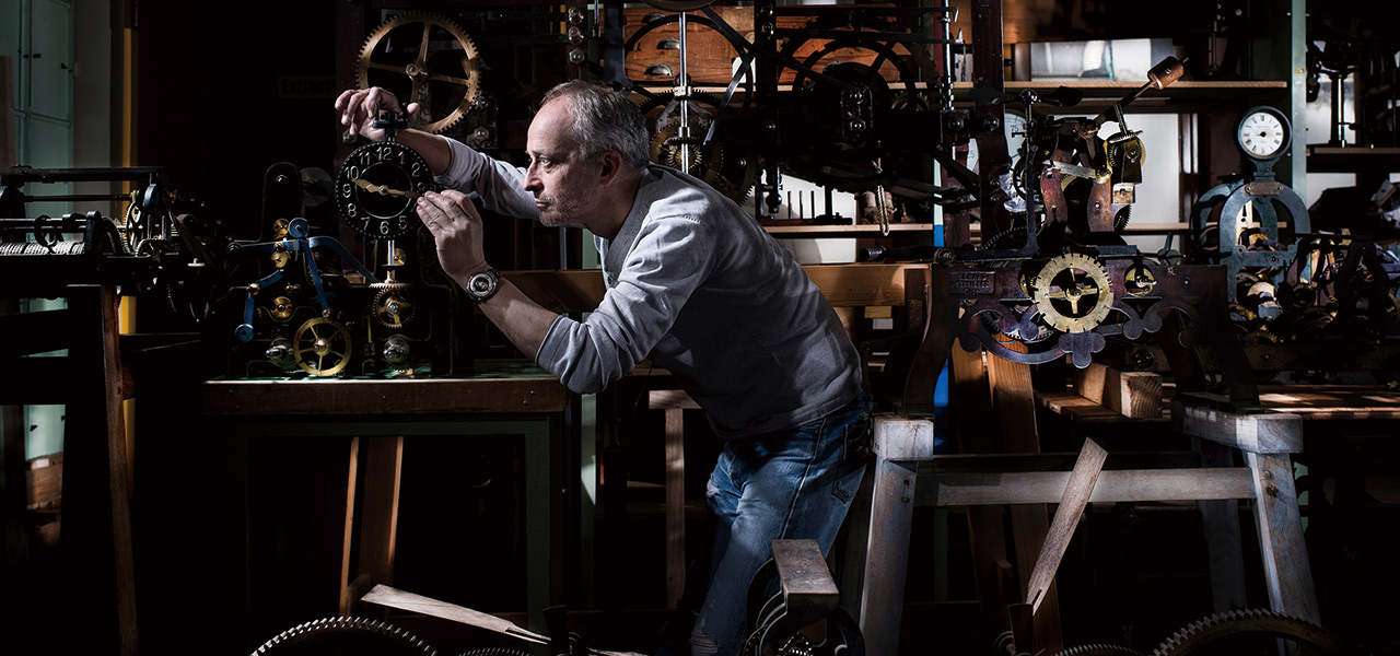 ルイ・エラール×独立時計師ヴィアネイ・ハルターのコラボレーションウオッチ|LOUIS ERARD