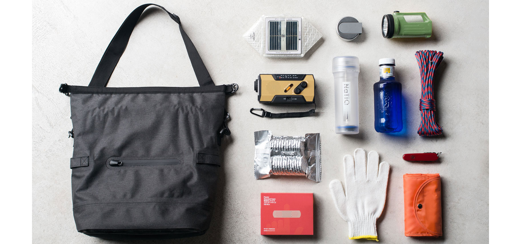 クーラーバッグとしても使用可能。緊急時に持ち運べる防災バッグが登場|amabro