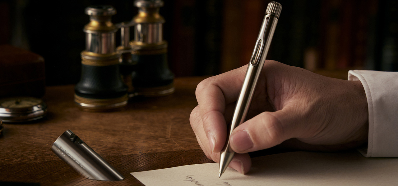 サクラクレパス創業100周年を記念した大人のボールペン｜SAKURA