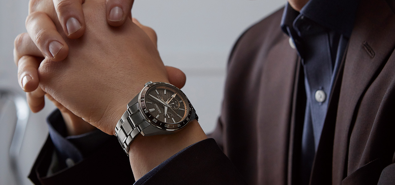 ＜セイコー プレザージュ＞の「Sharp Edged Series」にGMT搭載モデル4機種が登場｜SEIKO