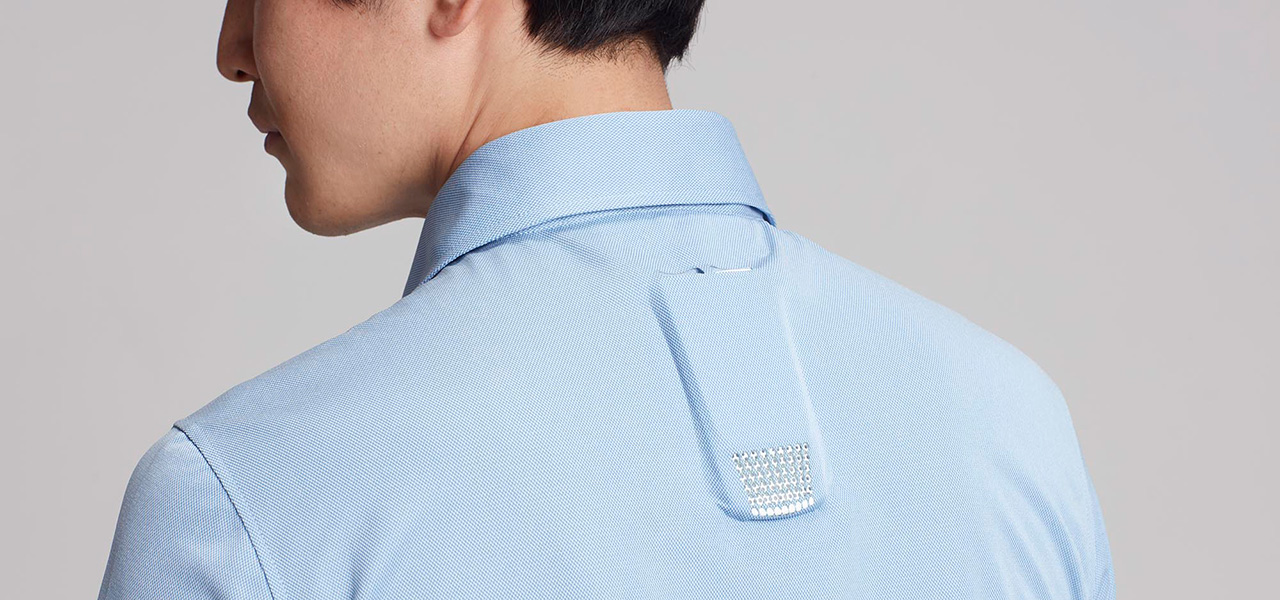 体感温度を調節しながら、ファッションもゴルフも楽しむ。ウェアラブルサーモデバイス「レオンポケット」に新型が登場｜SONY