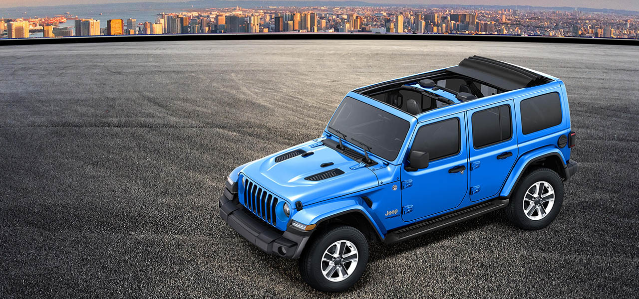 大開口のオープントップで開放感を楽しむラングラー・リミテッドの限定車|Jeep