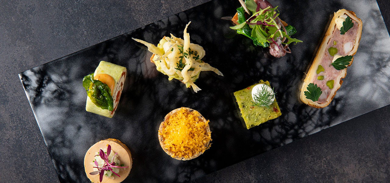 人気の「コンラッド・アペロ」を、自宅で楽しむ「テイクアウト・アペロ」｜CONRAD TOKYO