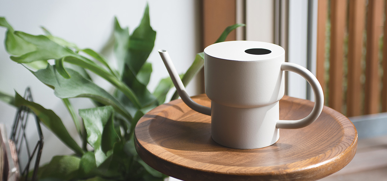 アマブロより砂漠にあるような貯水タンクをモチーフにしたジョウロが新発売|amabro